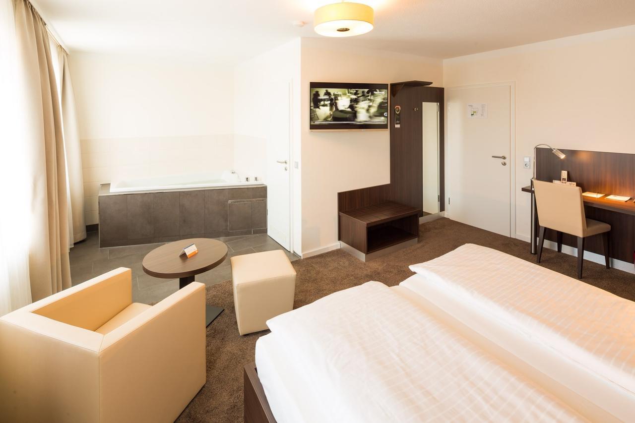 Heikotel - Hotel Windsor ฮัมบูร์ก ภายนอก รูปภาพ